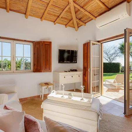 Villa Quinta Paraiso -v024 Lagos